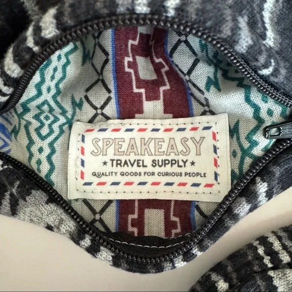 Speakeasy Travel Supply Hidden Pocket Infinity Scarf in Hutchinson Gray - Picture 3 of 5